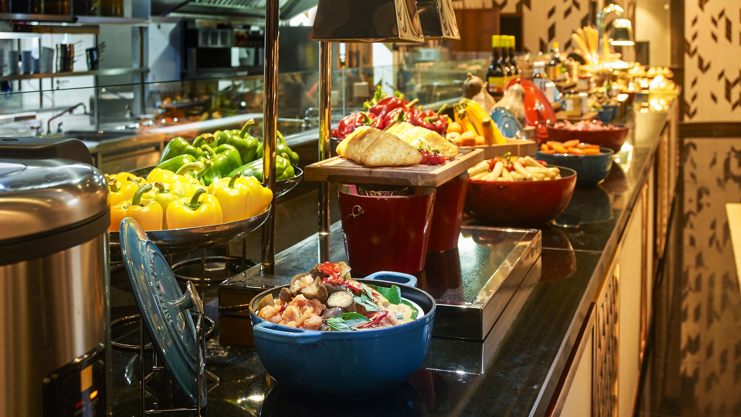 Multidimensional Gastronomic Journey