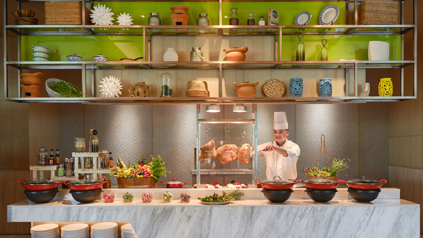 Live cooking stations at Amaya Food Gallery
