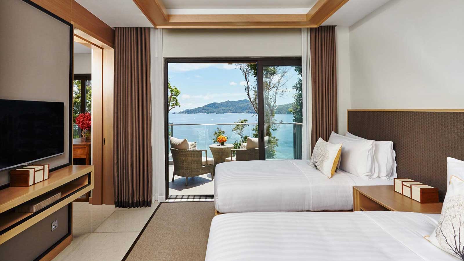 Second bedroom in Club Two Bedroom Suite Ocean View Balcony